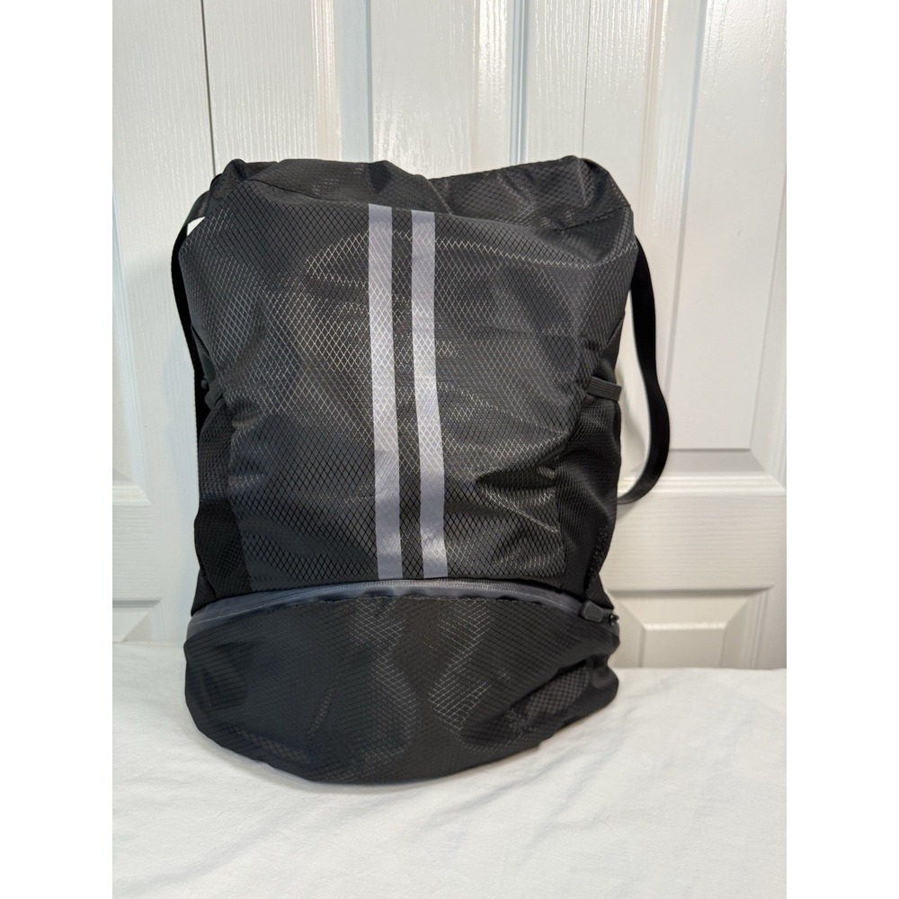 Lightweight NWOT Travel‎ Backpack Gym Bag Compartment Reflective Stripes Black